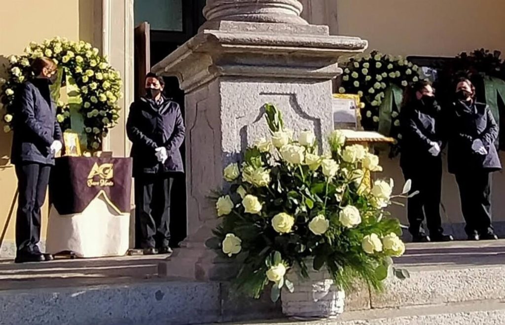 L’ultimo saluto necessita di una perfetta organizzazione 1 organizzare-funerale